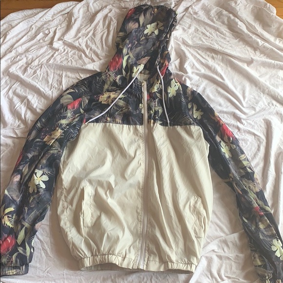 Windbreaker - Picture 1 of 1
